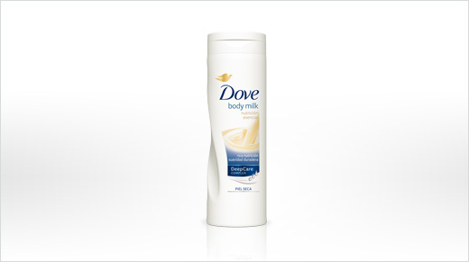 … y termina fuera de ella, con la loción Dove Body Milk Nutrición Esencial, que también probaremos en este proyecto conjunto con Dove. ¿Preparadas? 