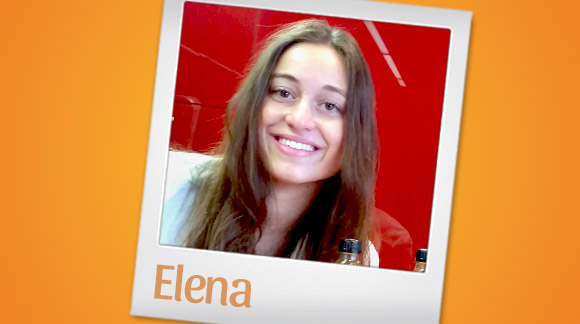 Elena nos recibe