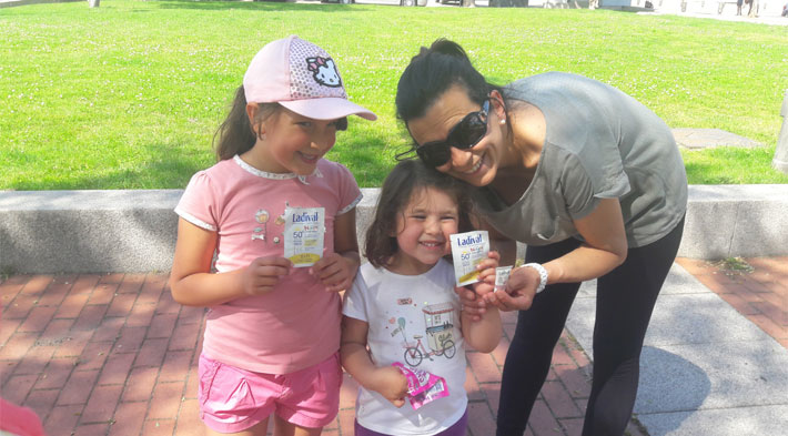 La bopki Mamen_legan compartiendo muestras