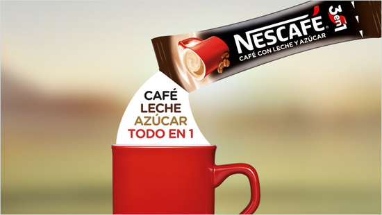 Los sobres de NESCAFÉ 3en1 son muy cómodos porque nos simplifican la preparación: en un sobre tenemos el café, la leche y el azúcar...